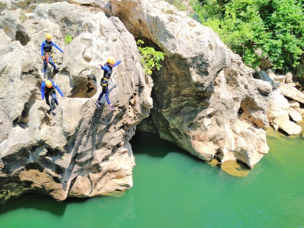 Canyoning