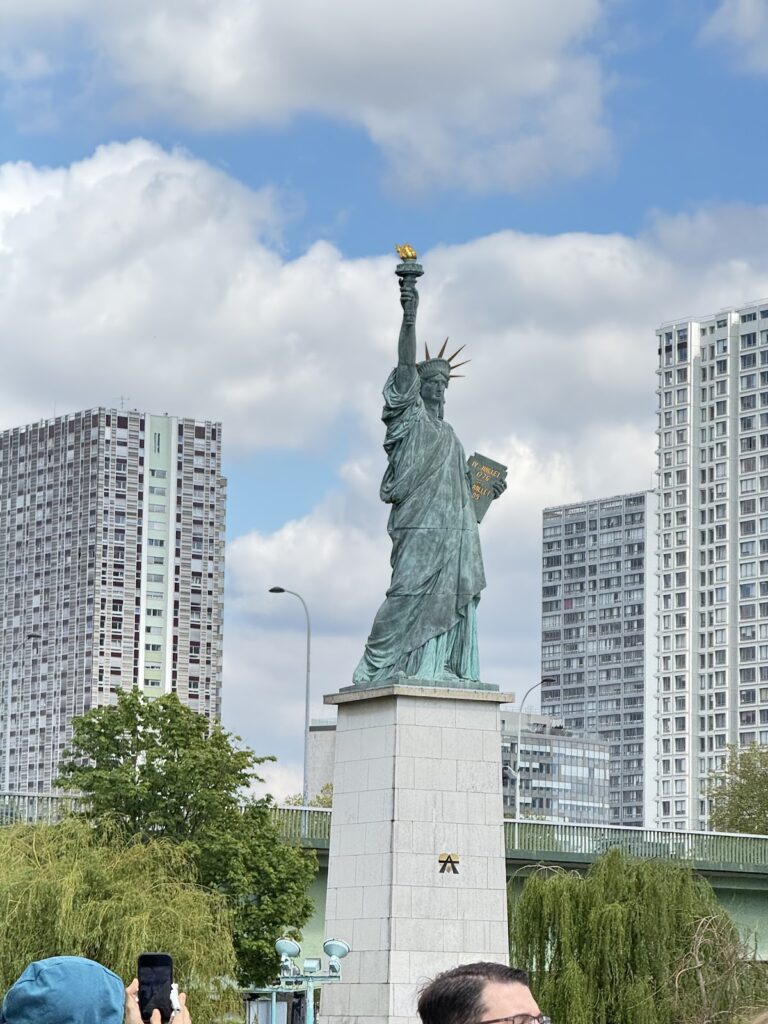 Statue de la Liberté Paris